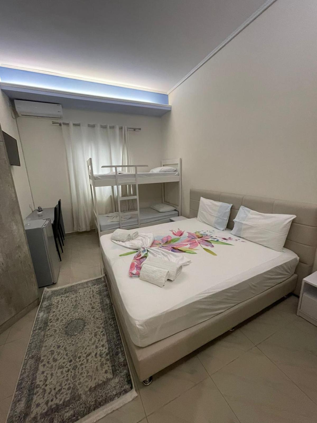 Fa_Holidays Vlorë Extérieur photo