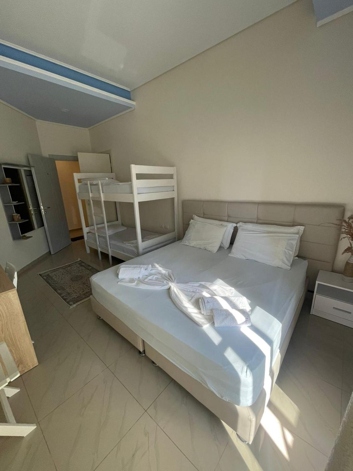 Fa_Holidays Vlorë Extérieur photo